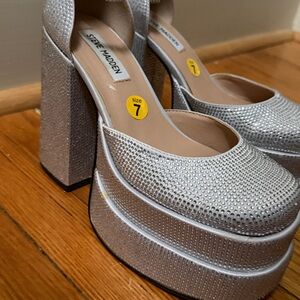 STEVE MADDEN New Charlize Rhinestone Platforms